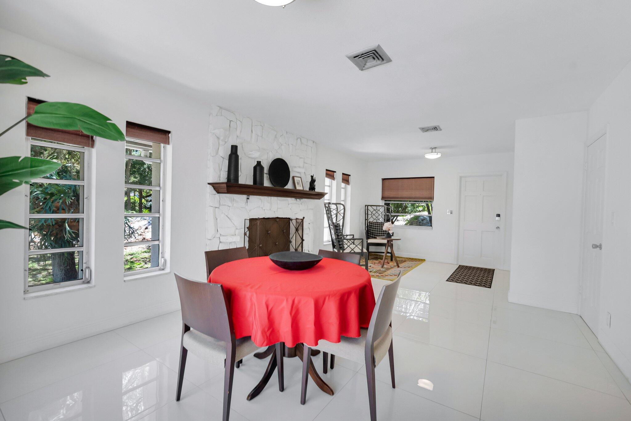 800 SW 17th Street