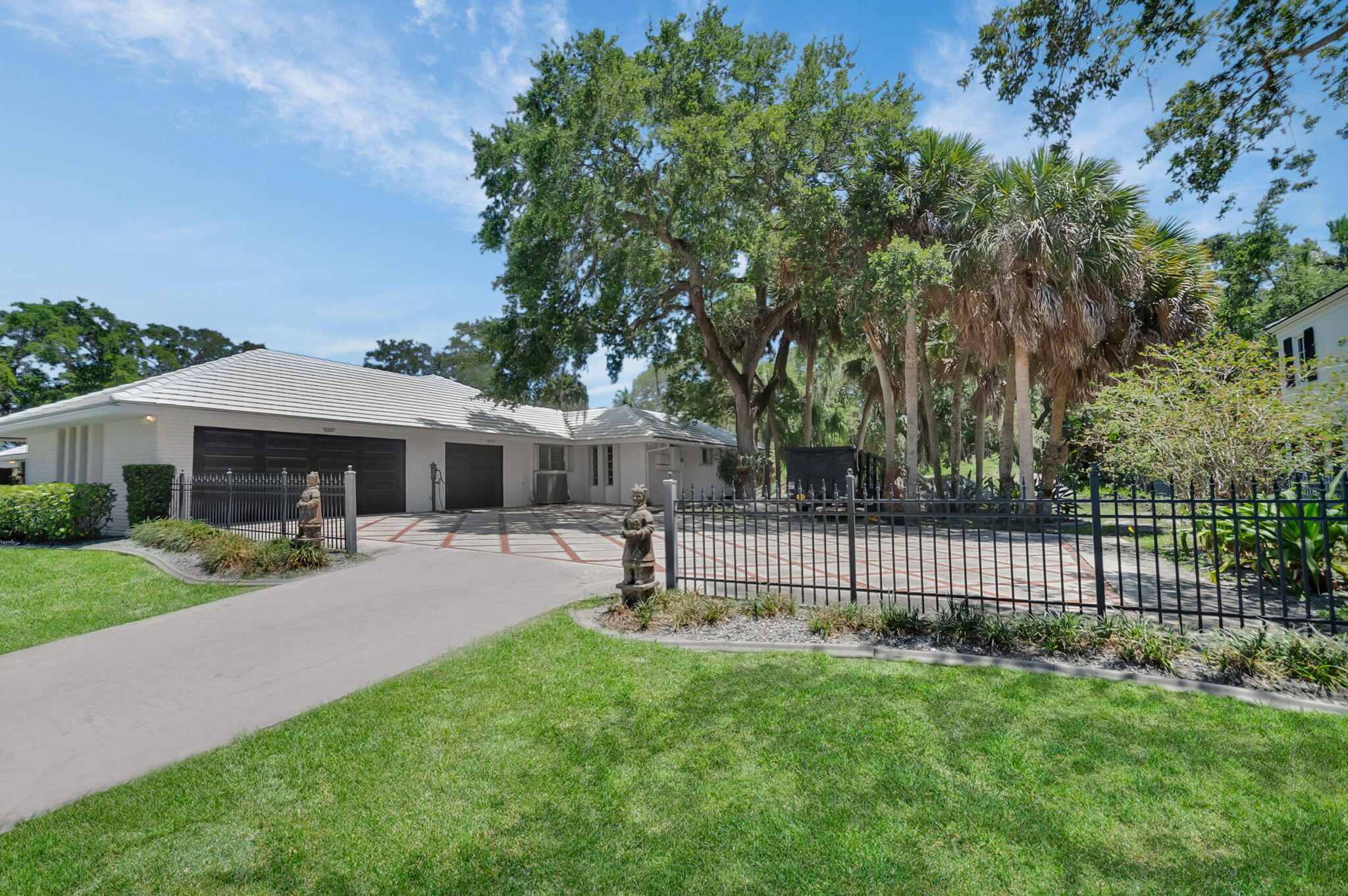 800 SW 17th Street