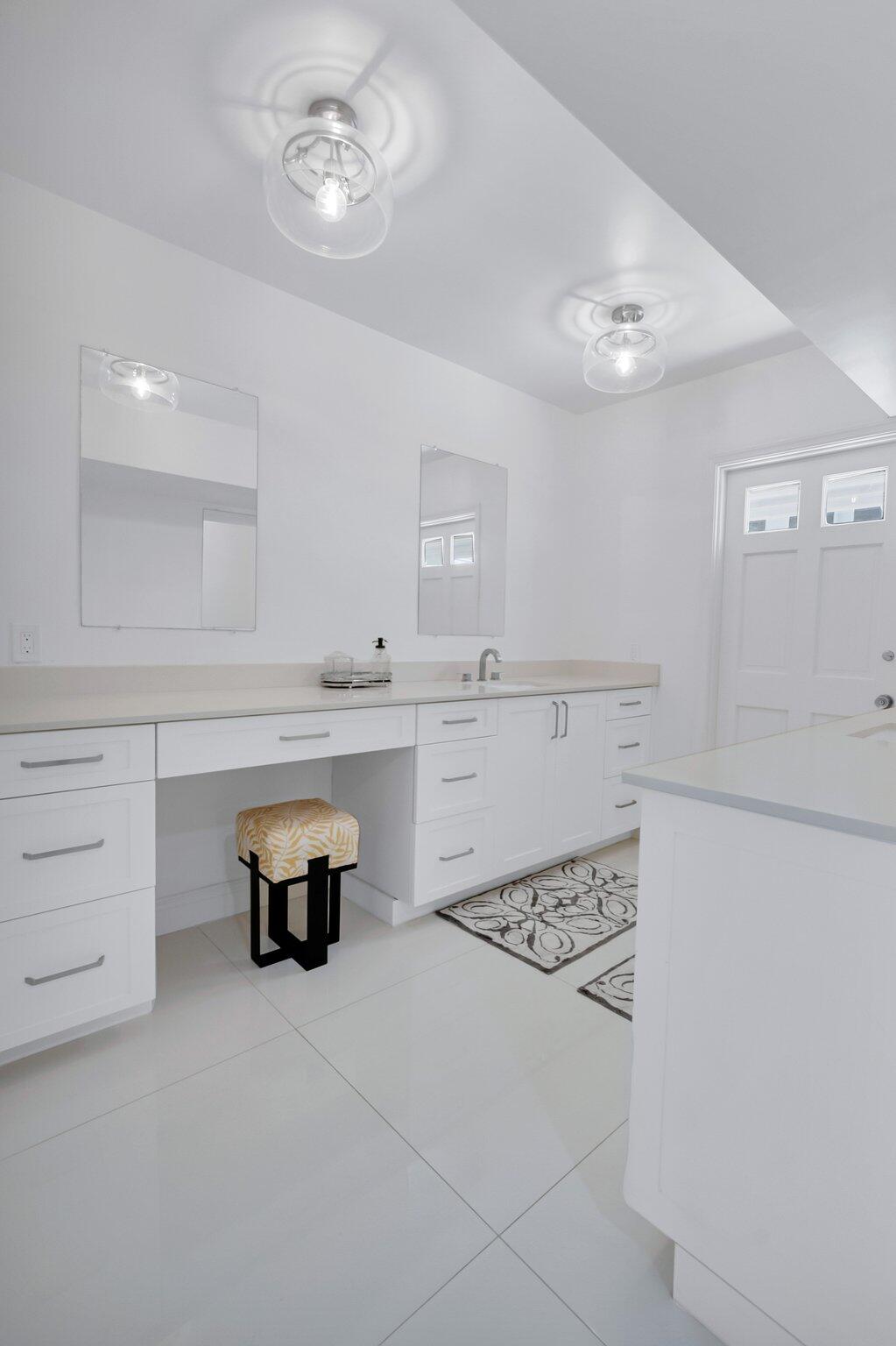 800 SW 17th Street