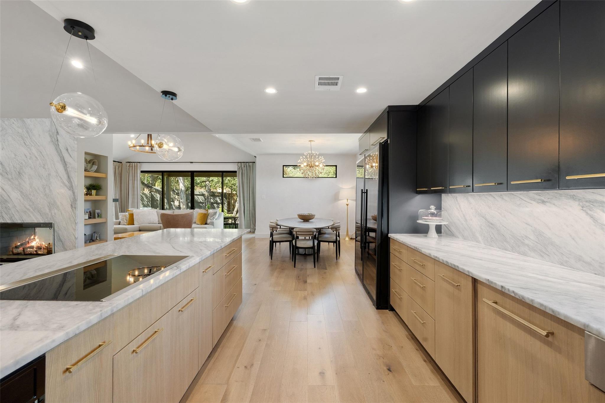 1500 Surrey Hill DR