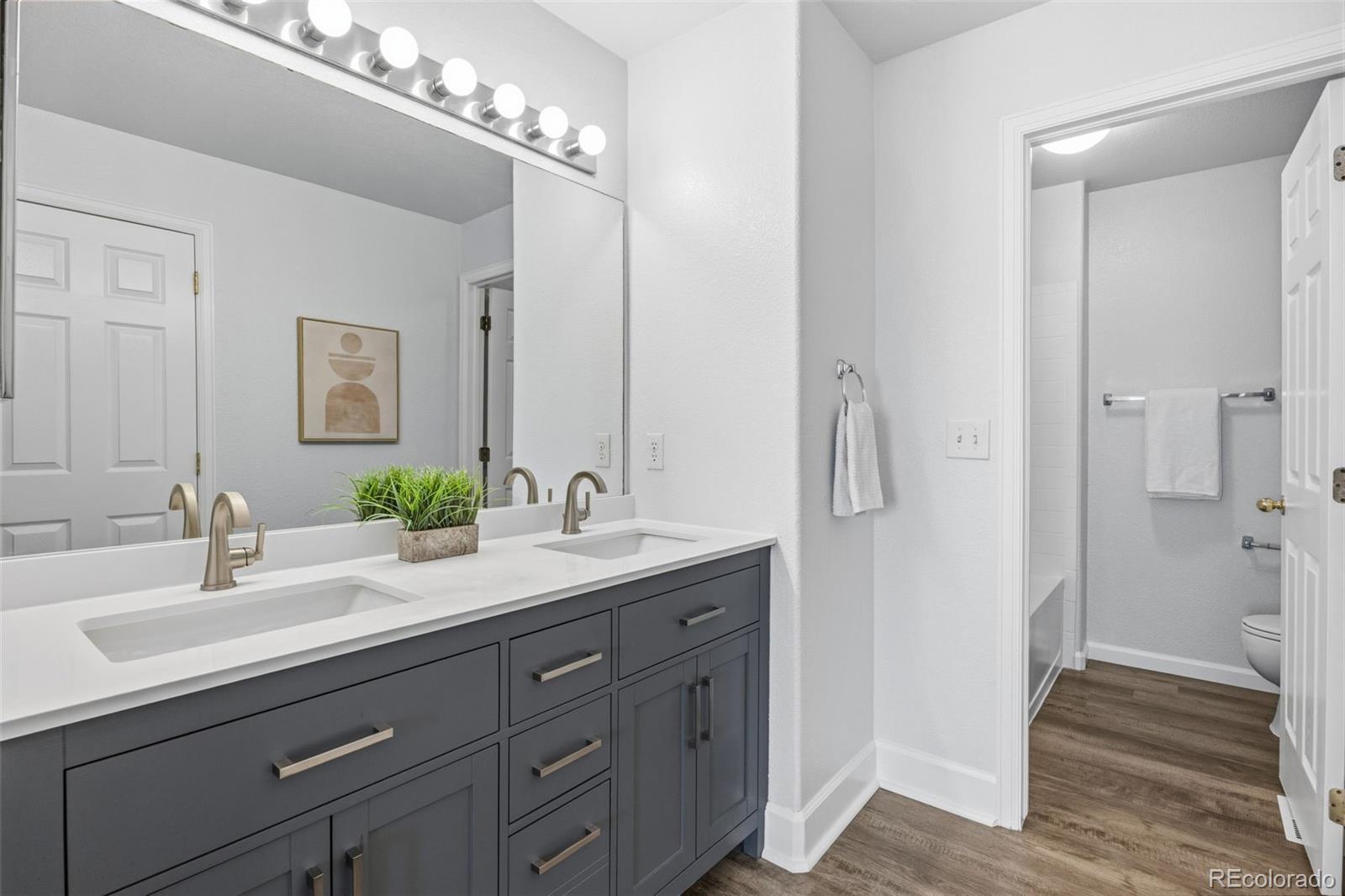 9550 E Florida Avenue Unit: 2021