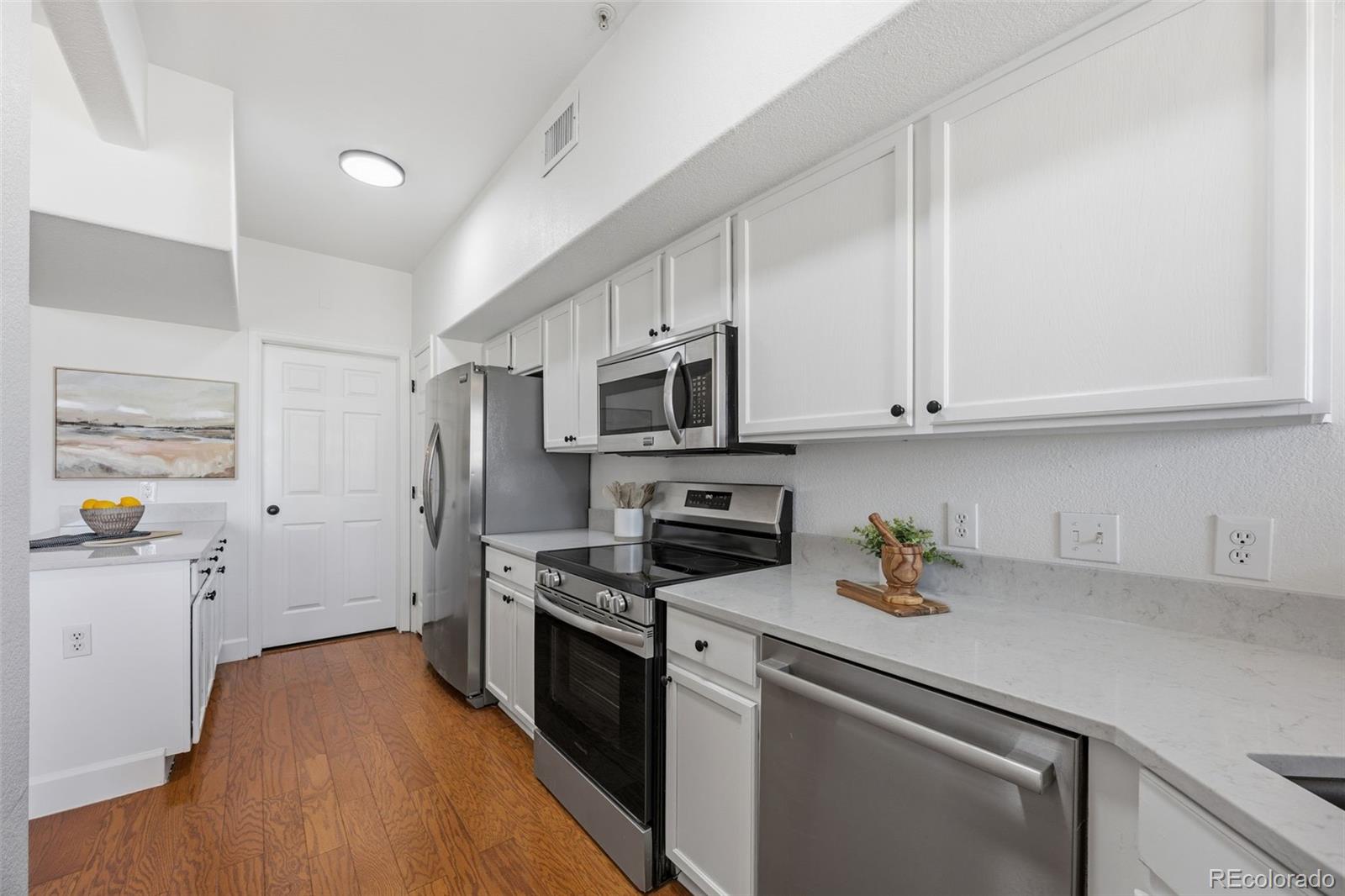 9550 E Florida Avenue Unit: 2021