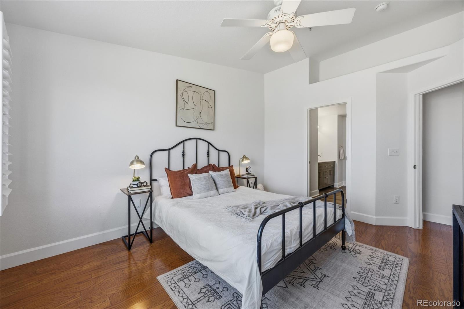 9550 E Florida Avenue Unit: 2021