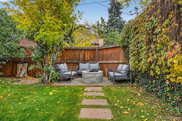 1950 Jasmine Street