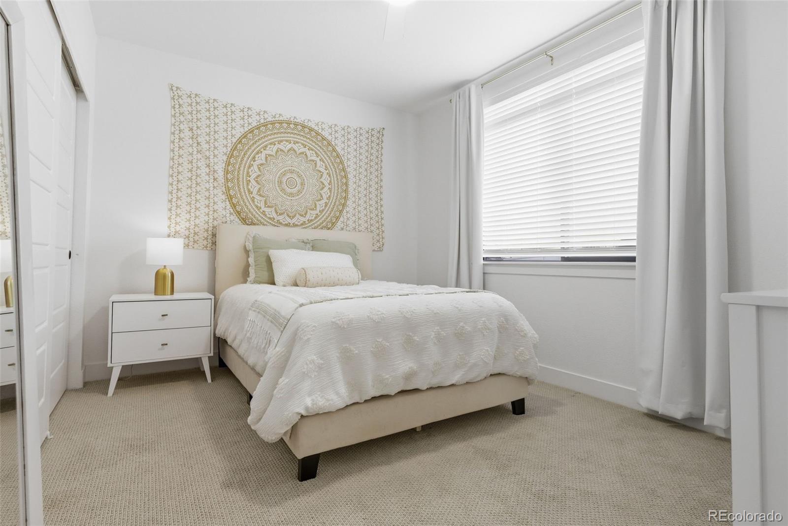 2048 S Holly Street Unit: 5