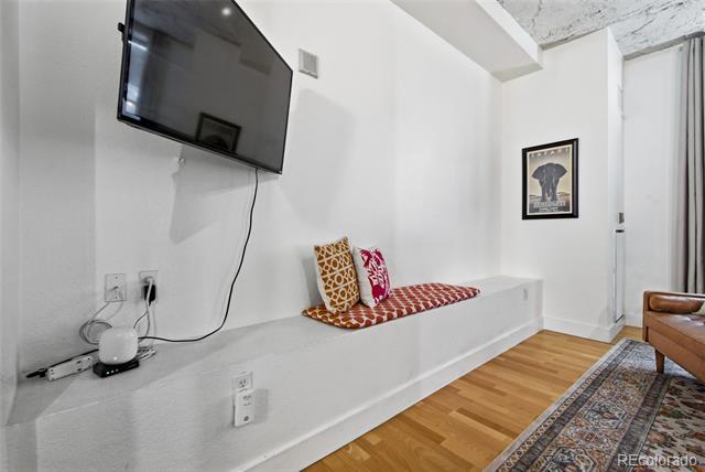 444 17th Street Unit: 208