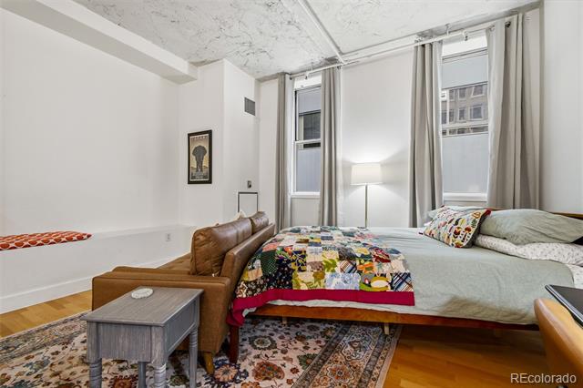444 17th Street Unit: 208