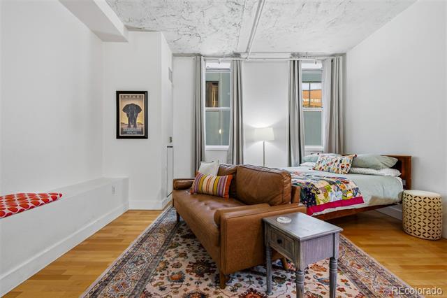 444 17th Street Unit: 208