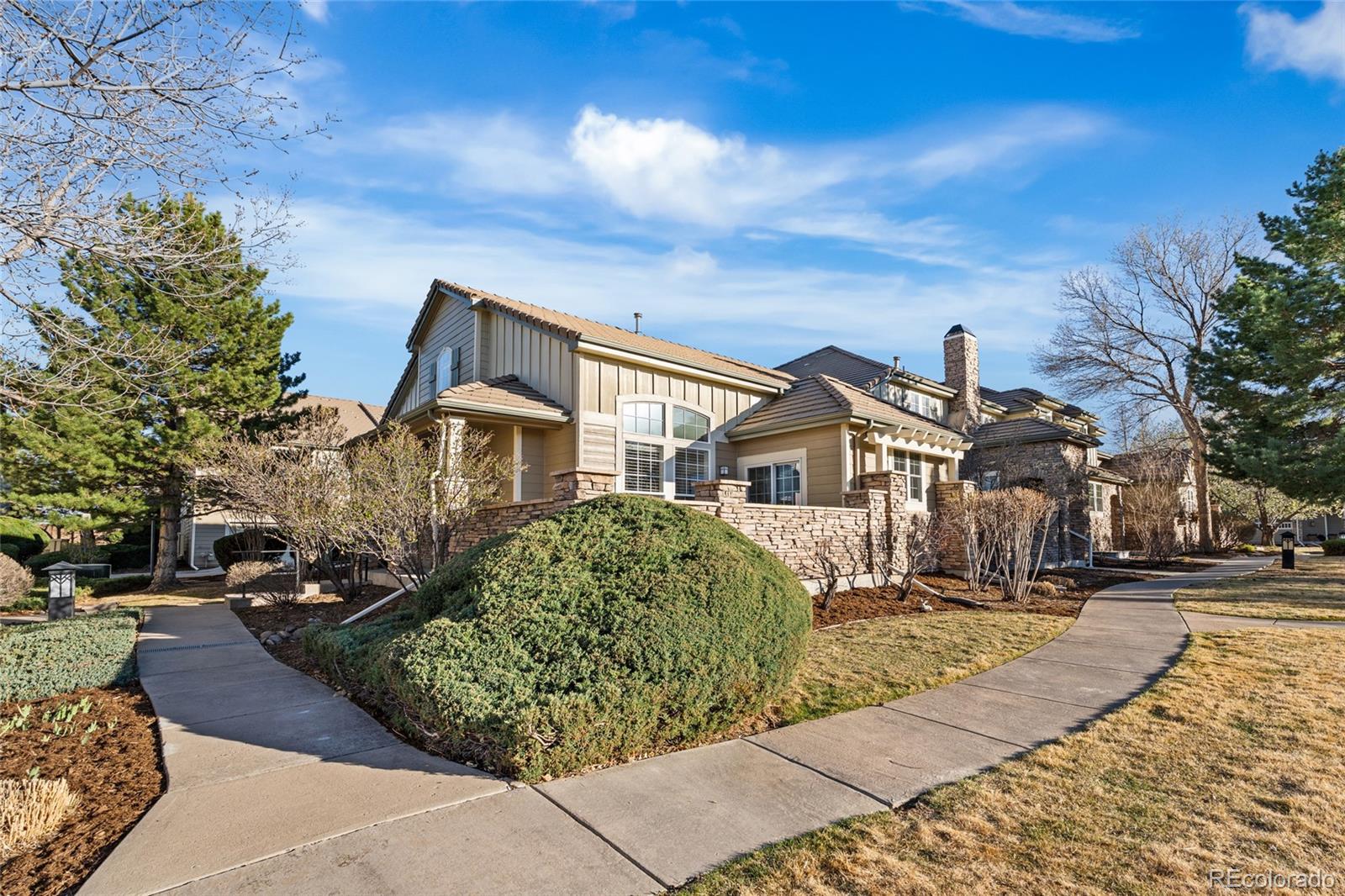 8880 Edinburgh Circle