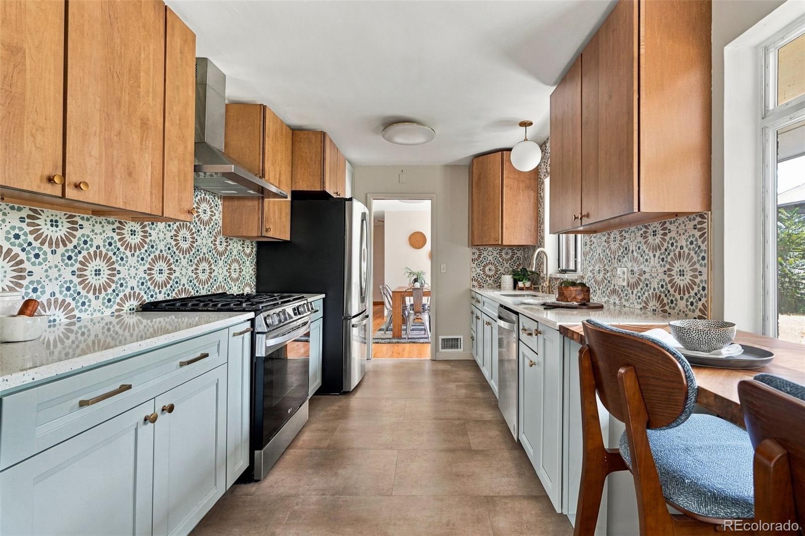6660 W 12th Place