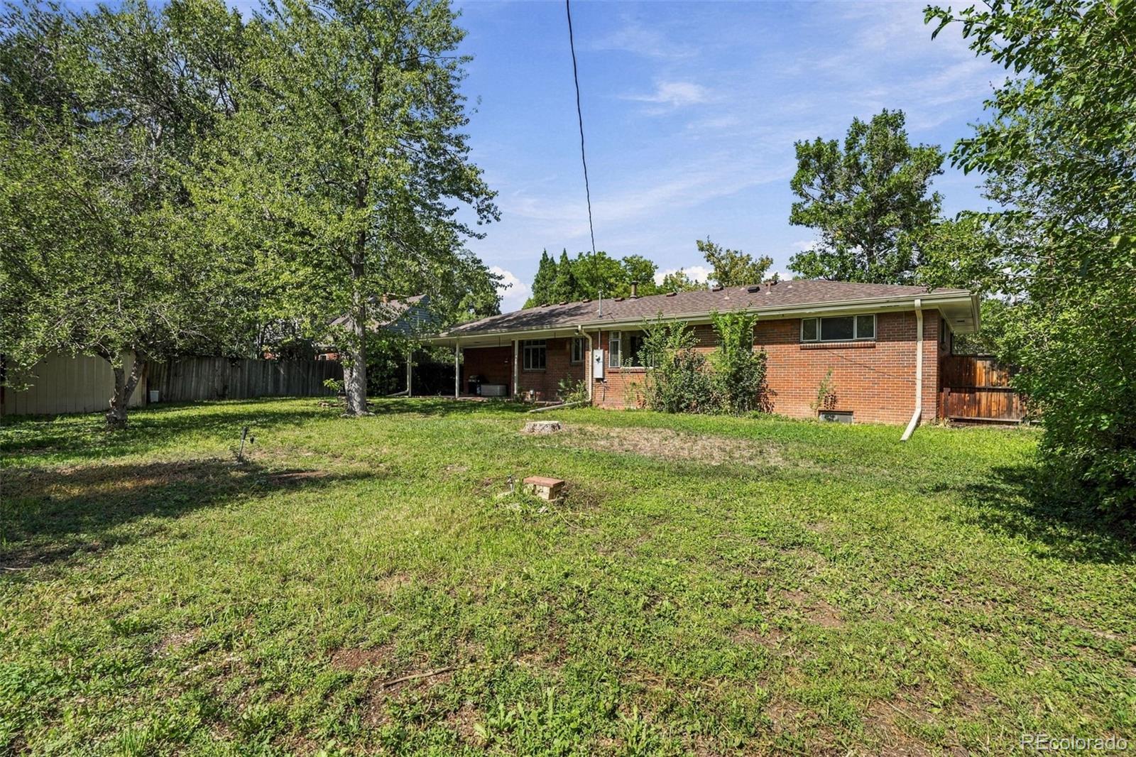 6660 W 12th Place