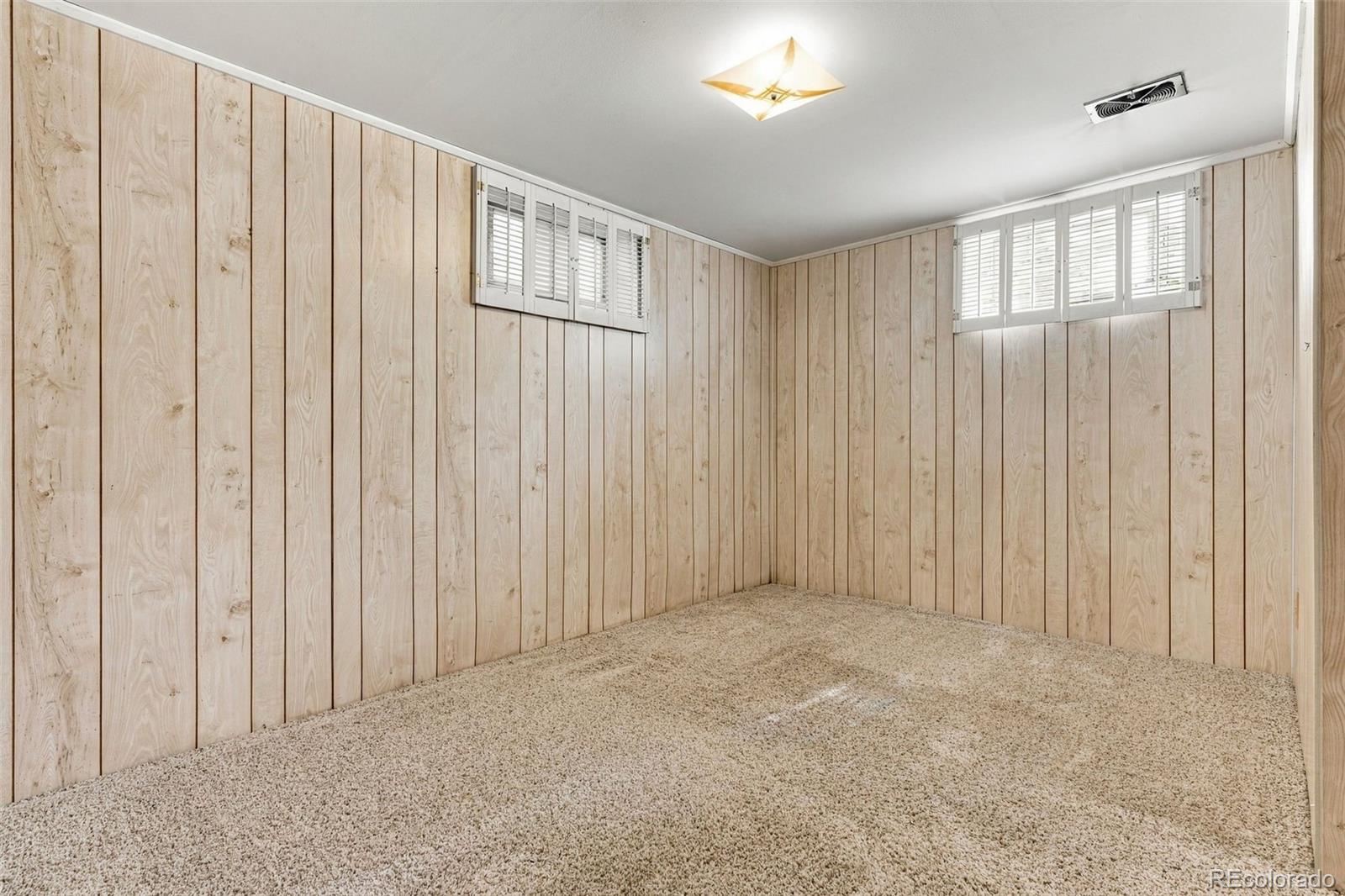6660 W 12th Place