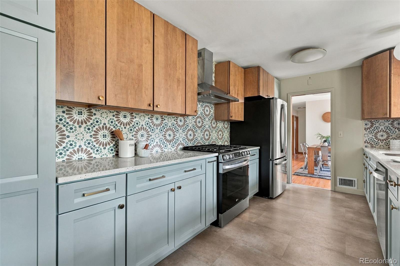 6660 W 12th Place
