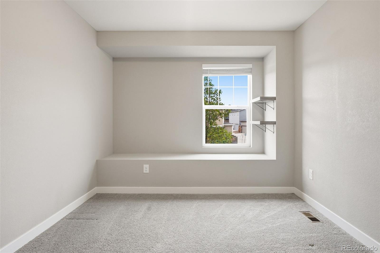 23201 E Jamison Drive