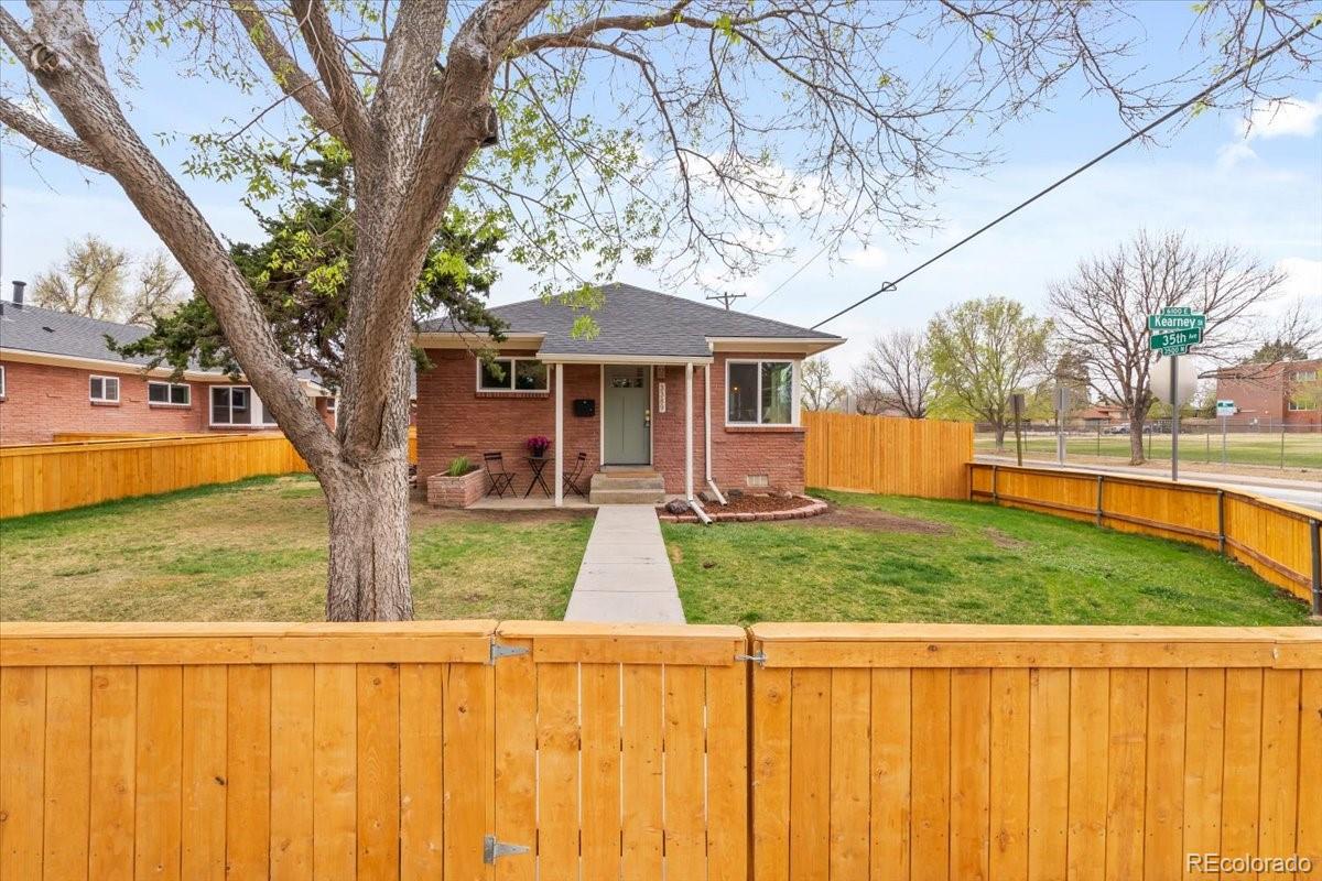 3389 N Kearney Street