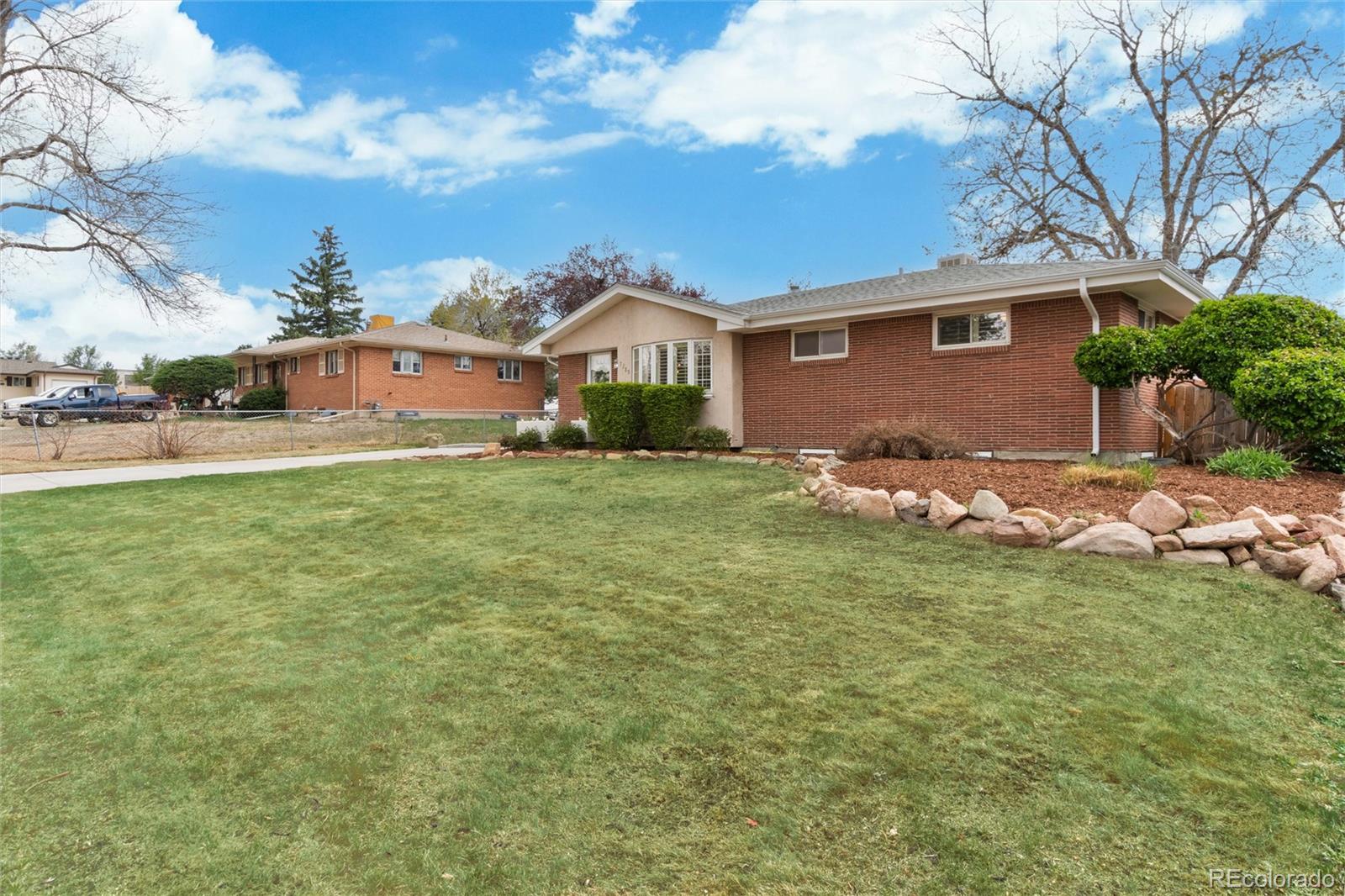 7289 S Lincoln Way