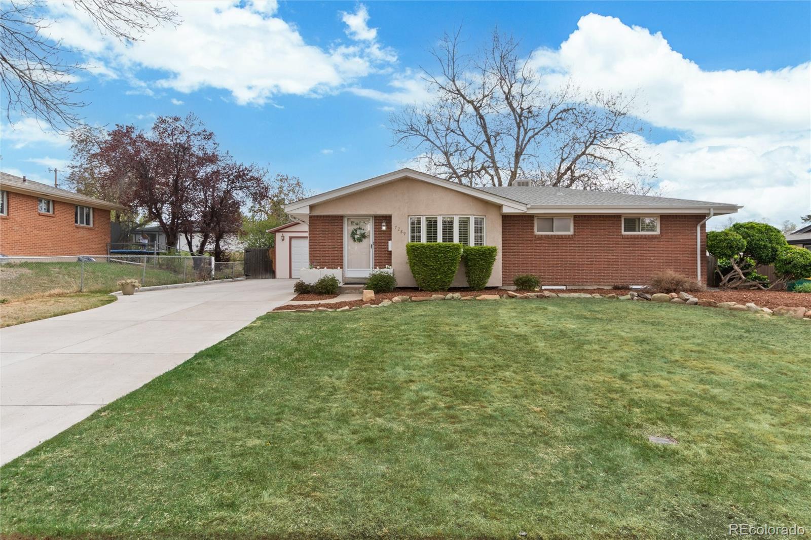 7289 S Lincoln Way