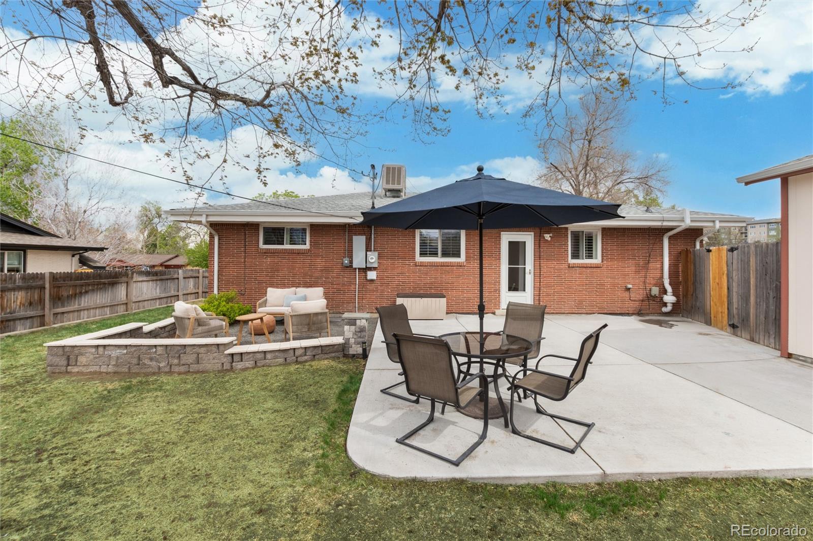 7289 S Lincoln Way