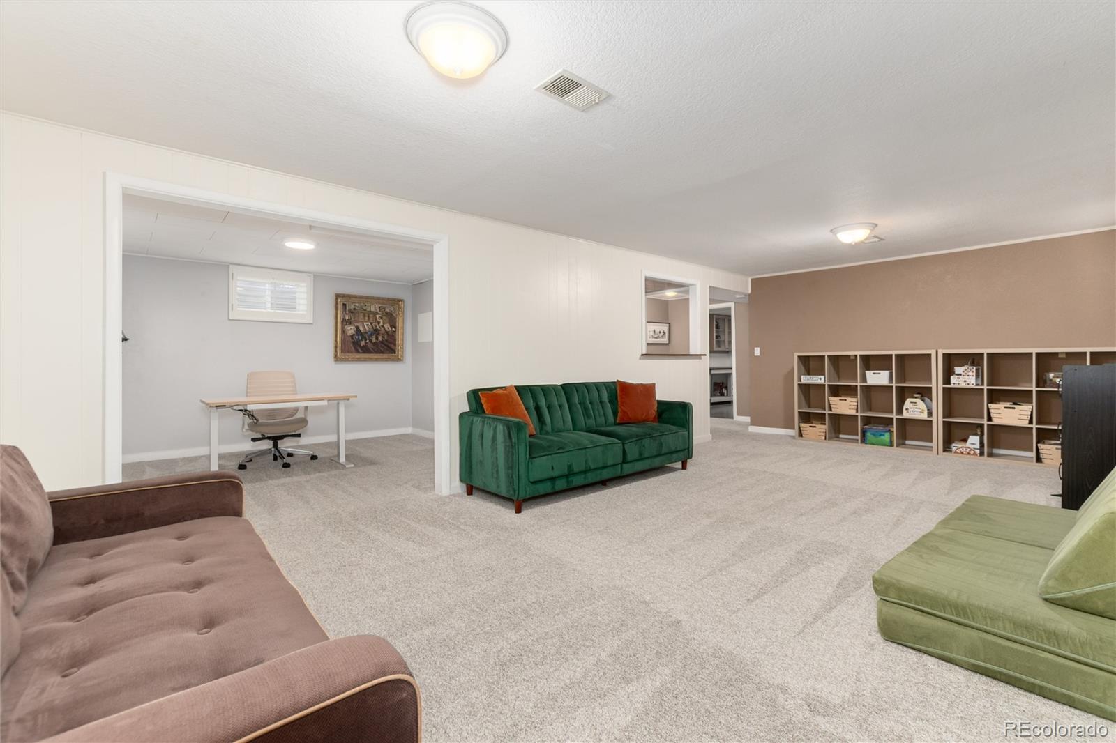 7289 S Lincoln Way