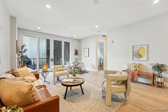 250 Columbine Street Unit: 310