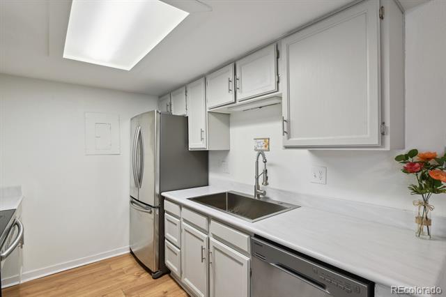 921 S Zeno Way Unit: 201
