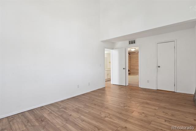 921 S Zeno Way Unit: 201