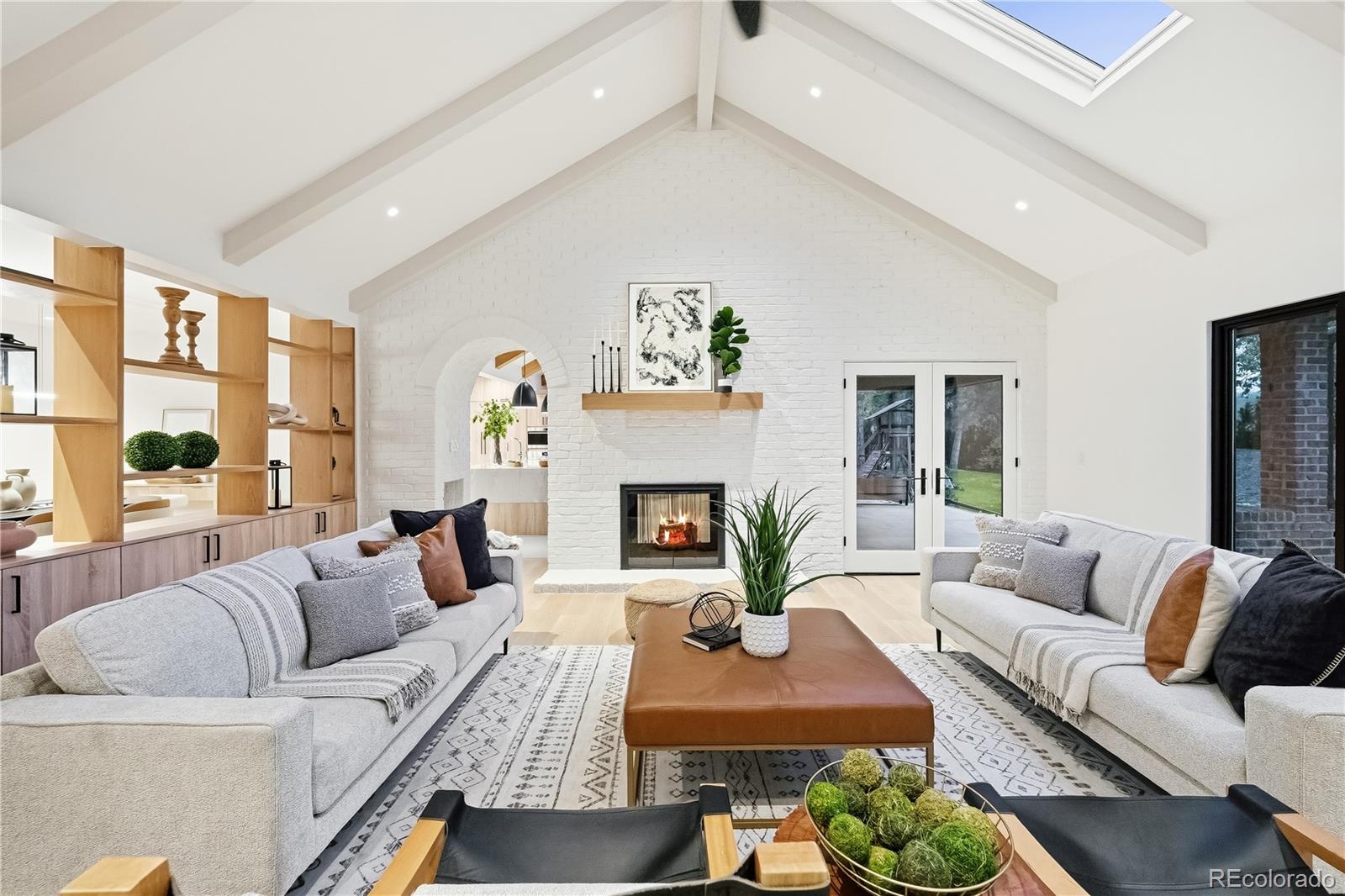 11 Mockingbird Lane