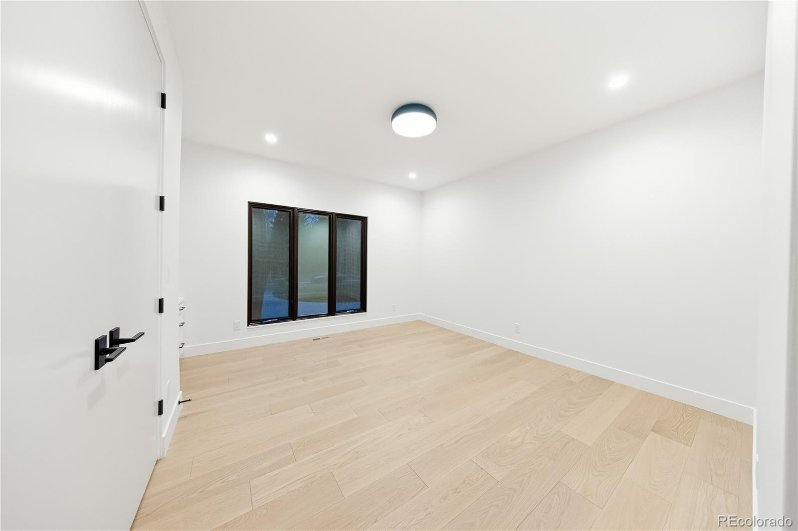 11 Mockingbird Lane