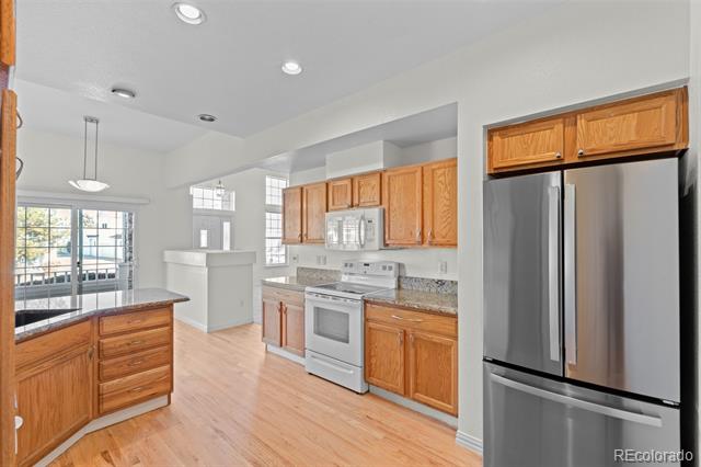 8300 Fairmount Drive Unit: RR101