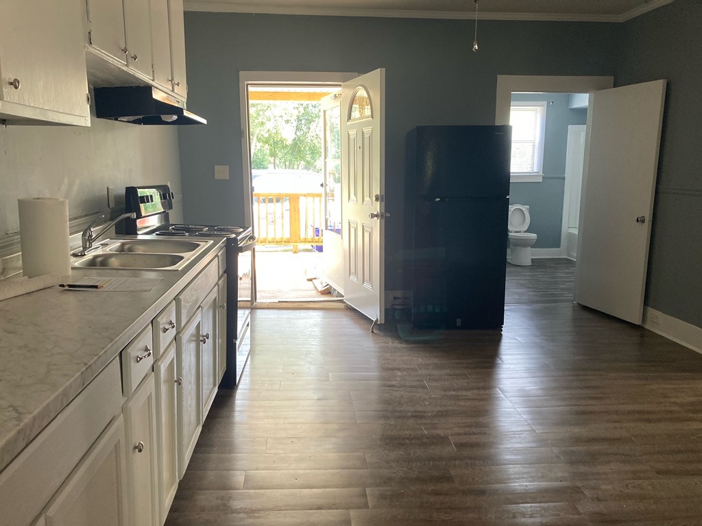 307-A Montgomery Street