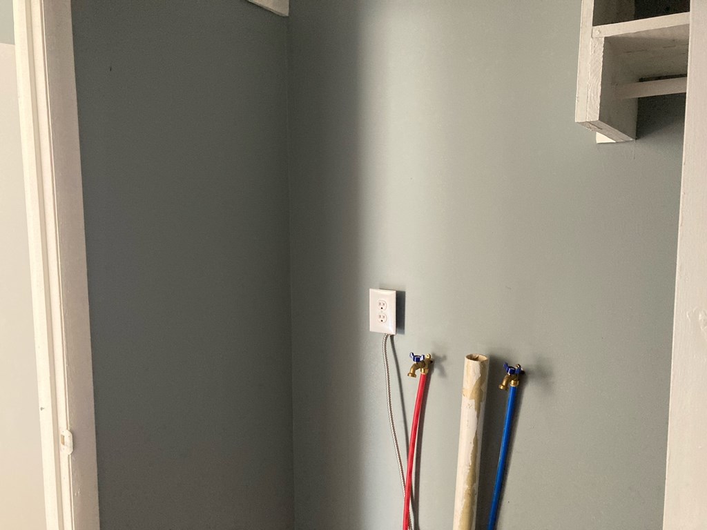 307-A Montgomery Street