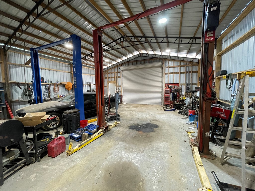3067 County Rd 2221