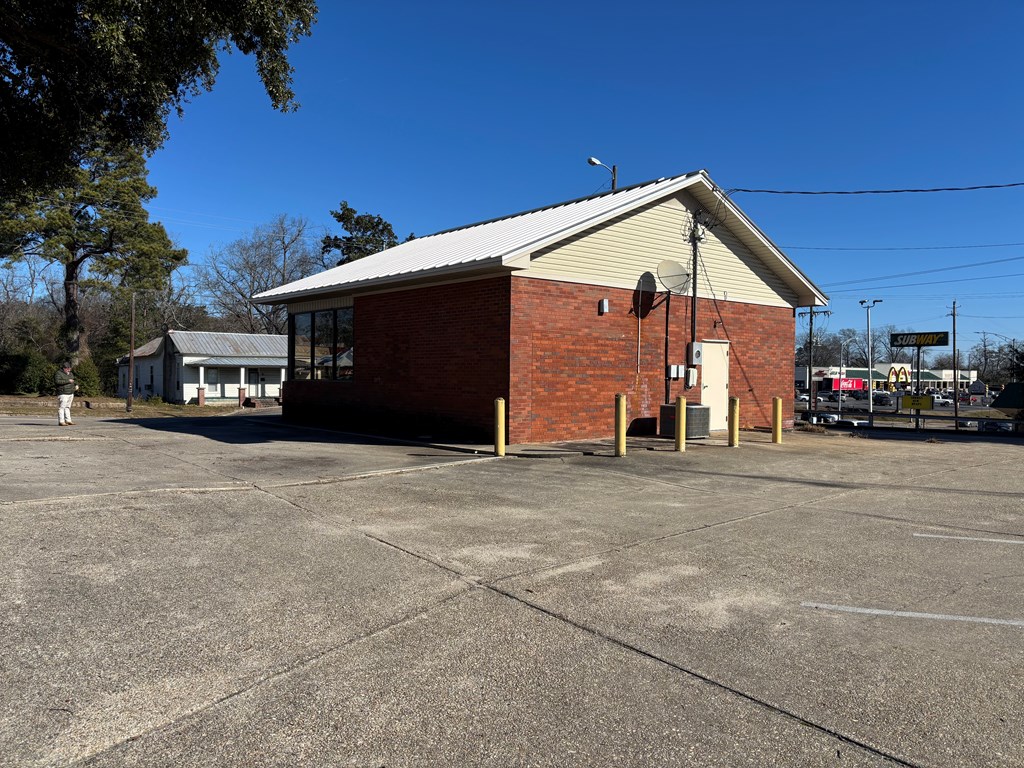 112 Conecuh Avenue