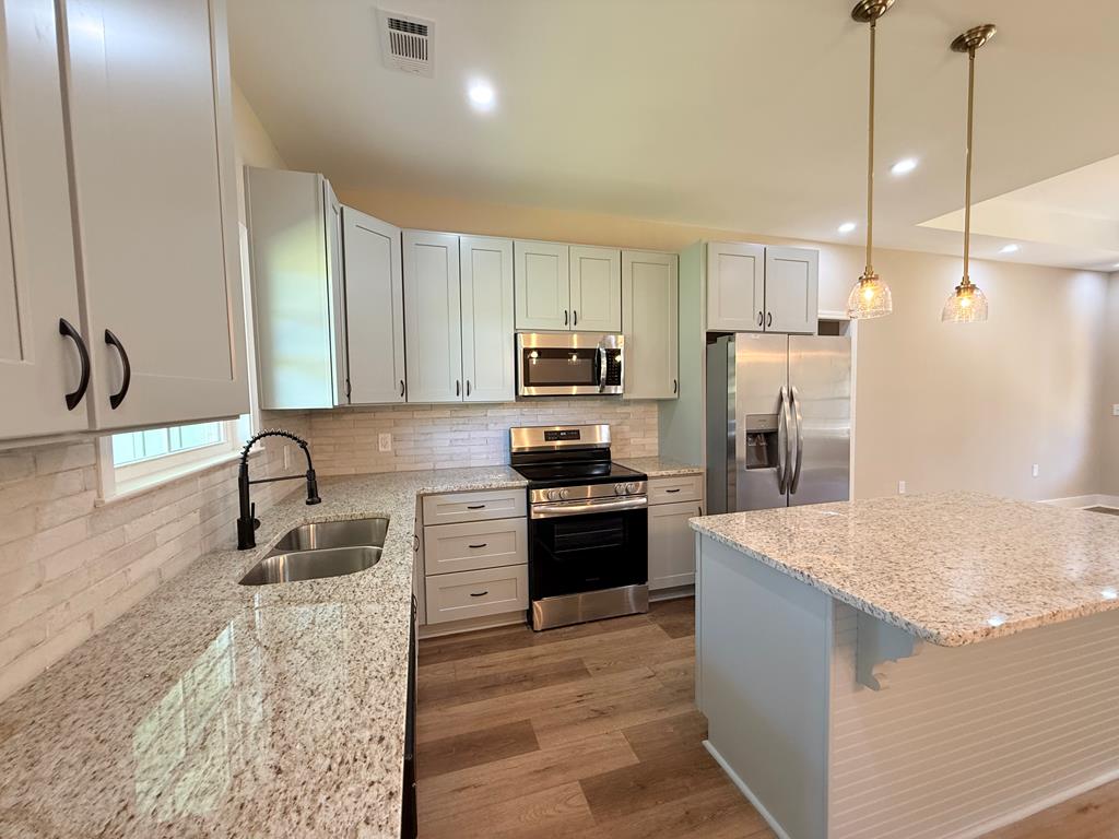 6576 County Road 3319