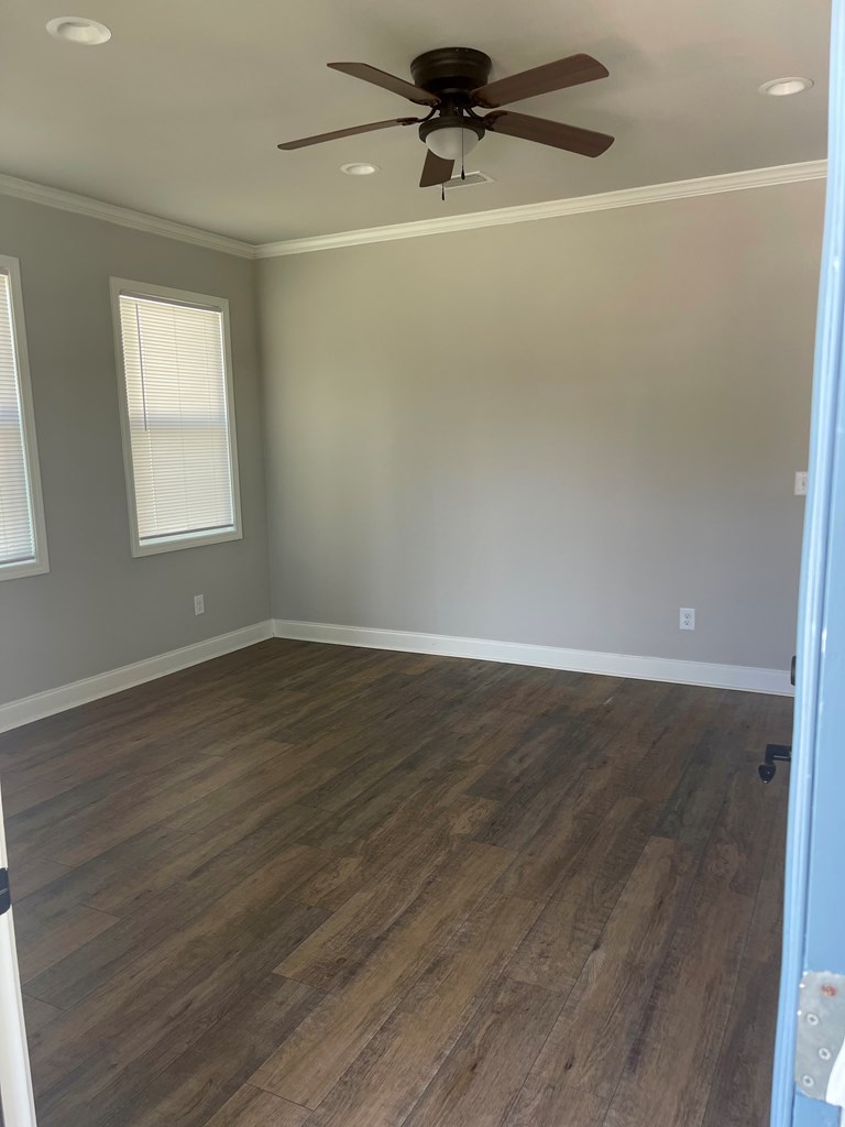 534 Elm Street #6- The Laurel