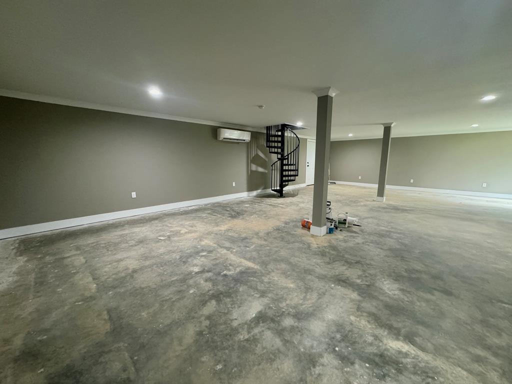 368 River Rd