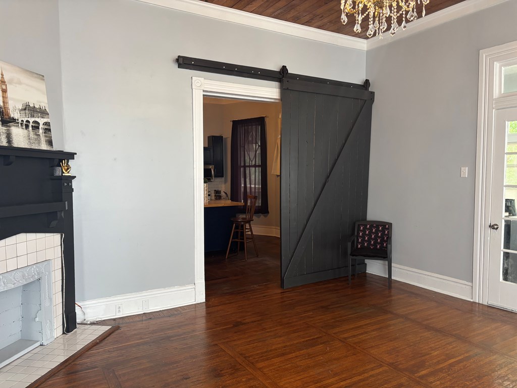 105 Montgomery Street