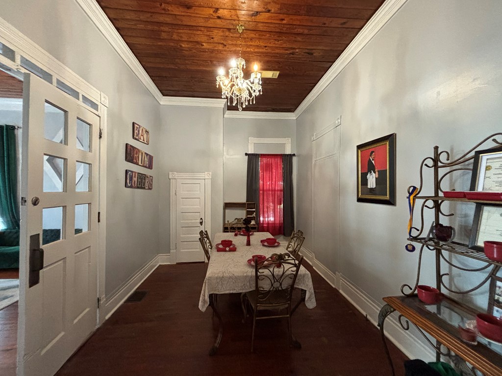 105 Montgomery Street