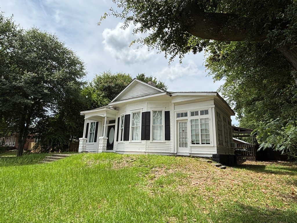 105 Montgomery Street