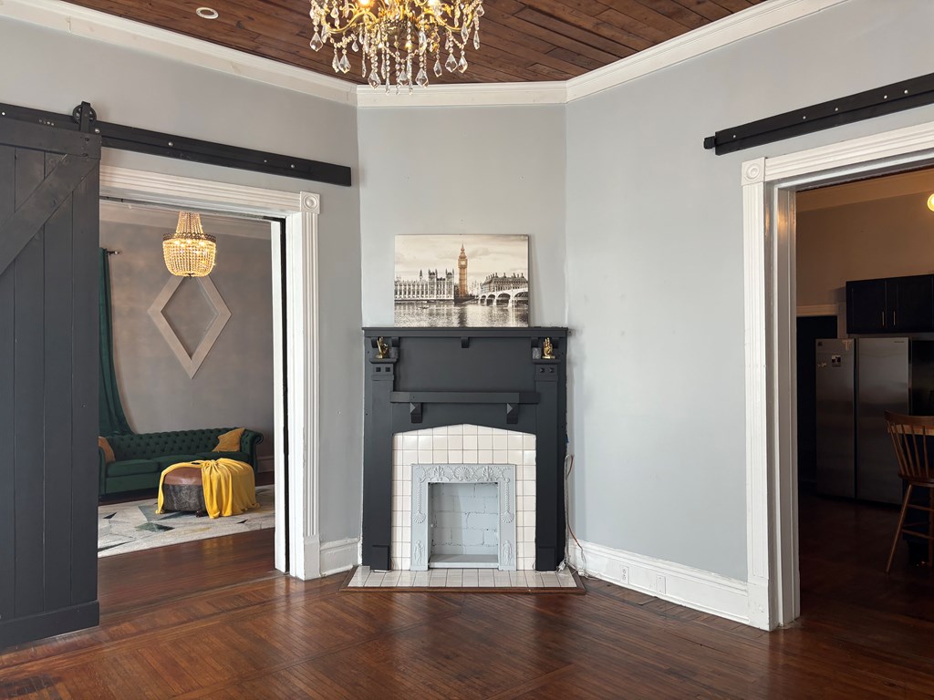 105 Montgomery Street