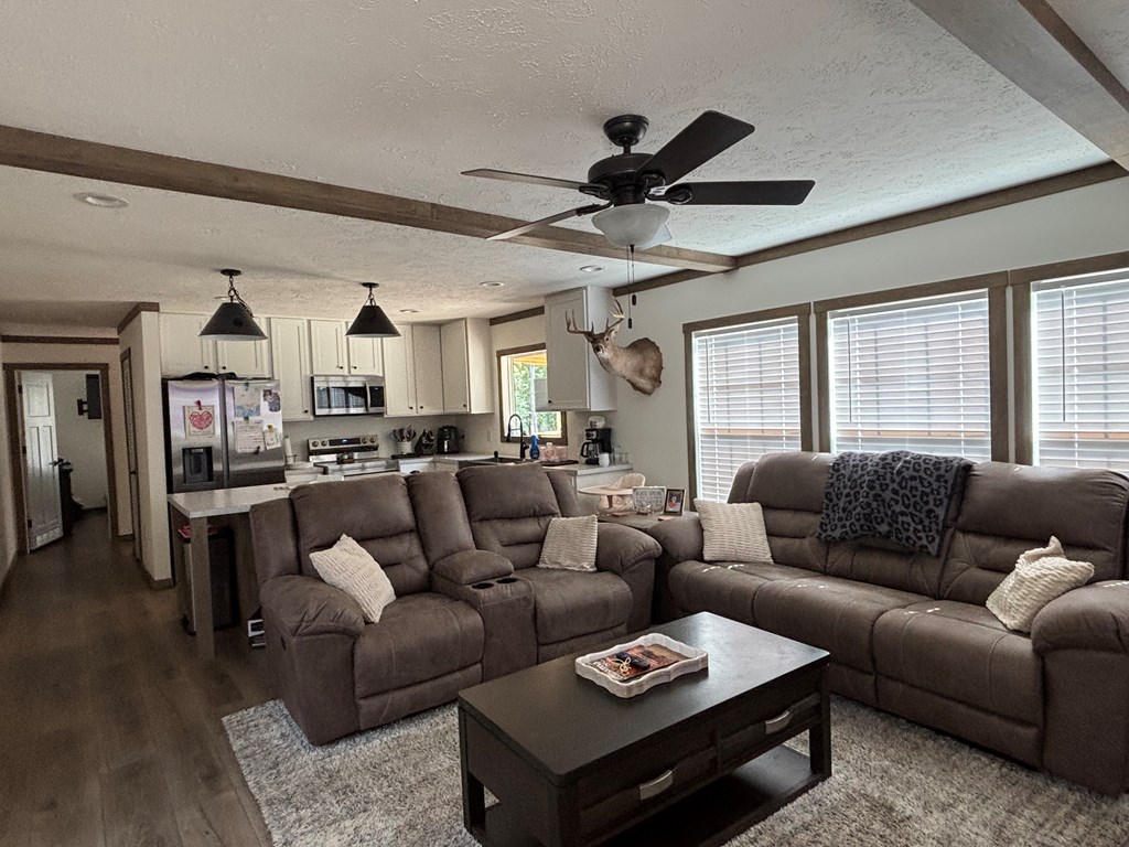 474 County Road 2270