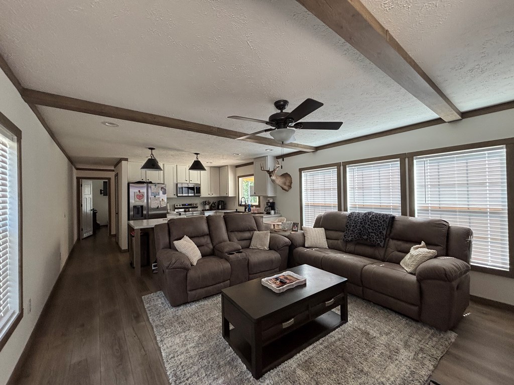 474 County Road 2270
