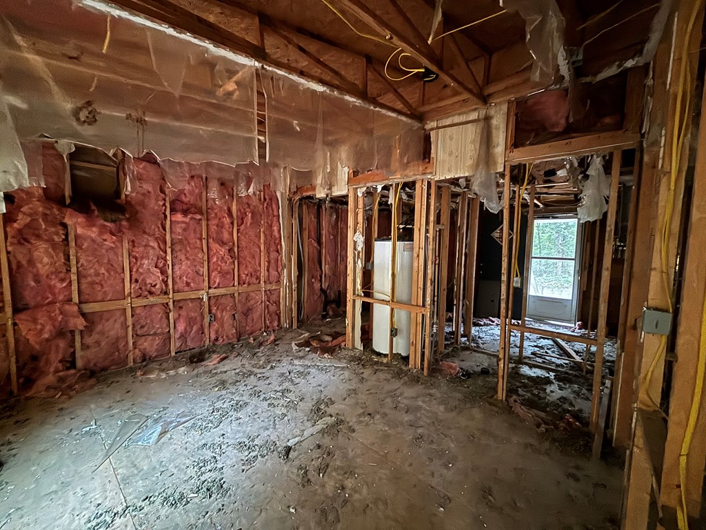 1493 County Road 6600