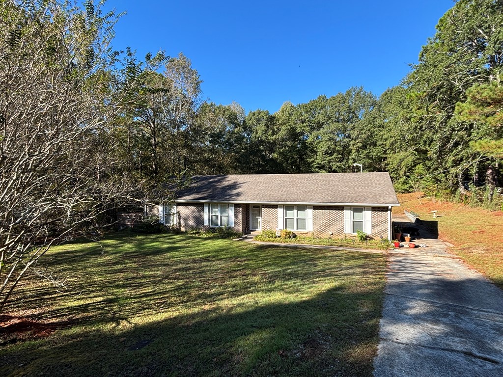 301 Honeysuckle Road