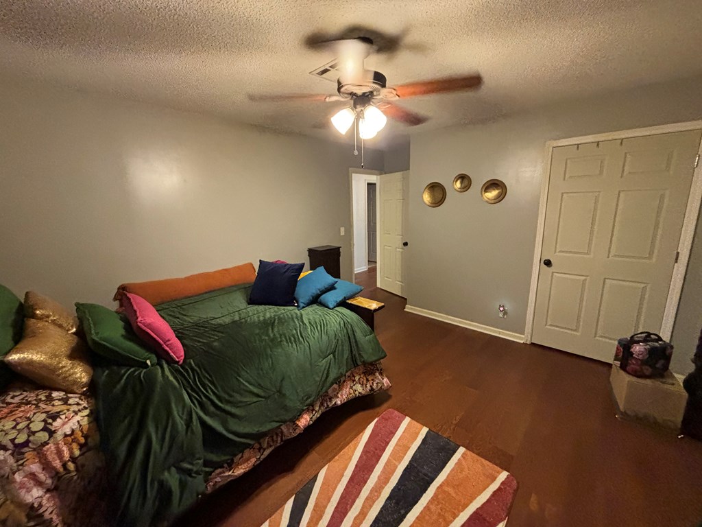 301 Honeysuckle Road