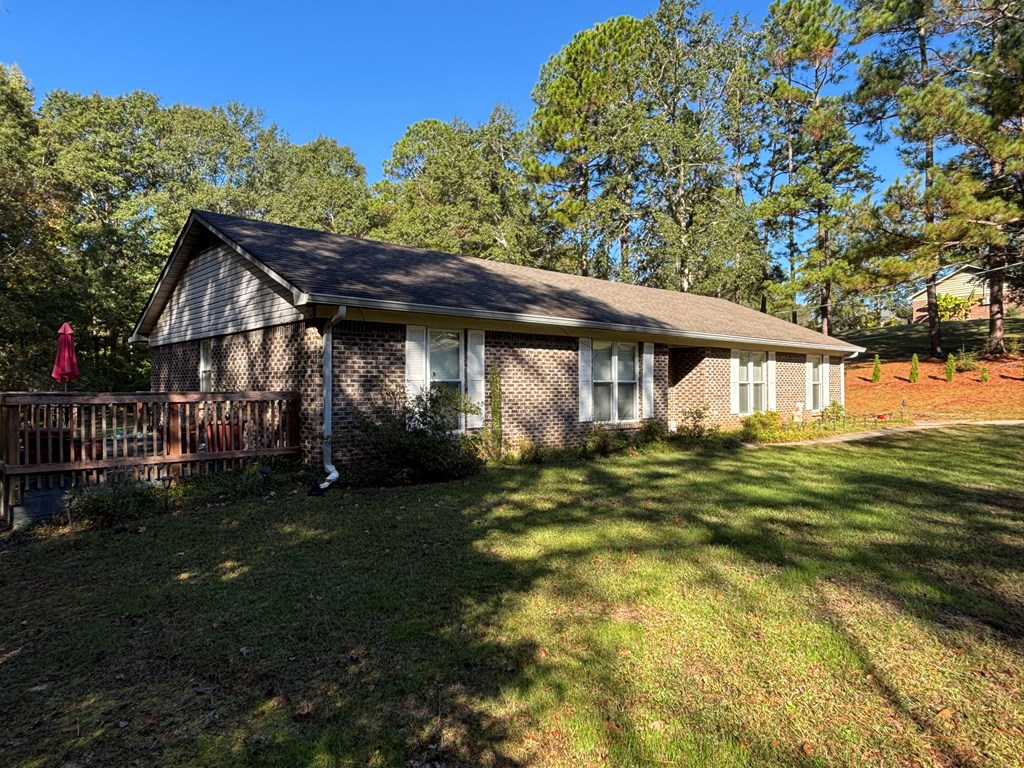 301 Honeysuckle Road