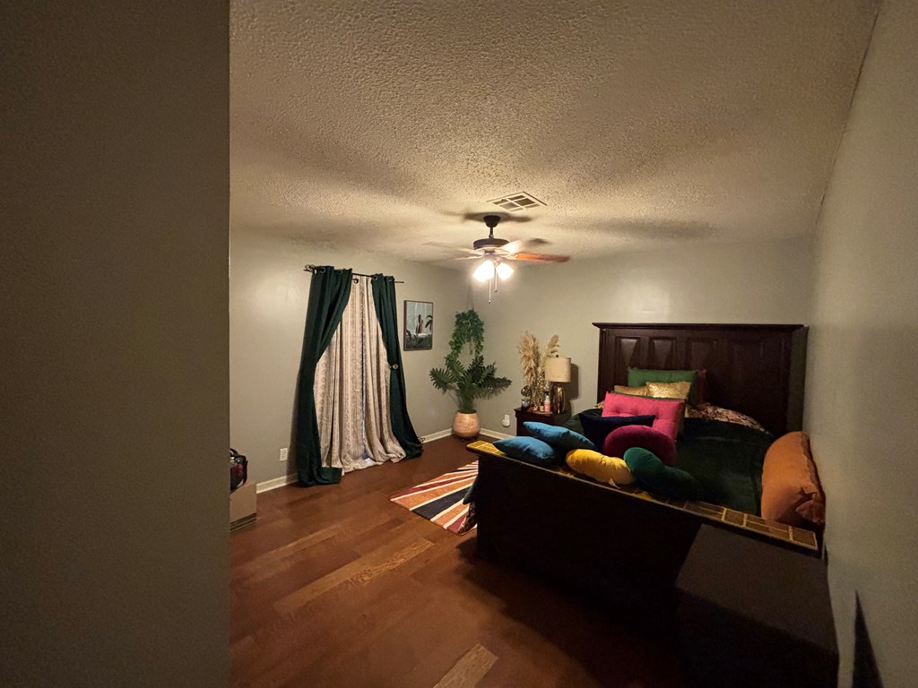 301 Honeysuckle Road