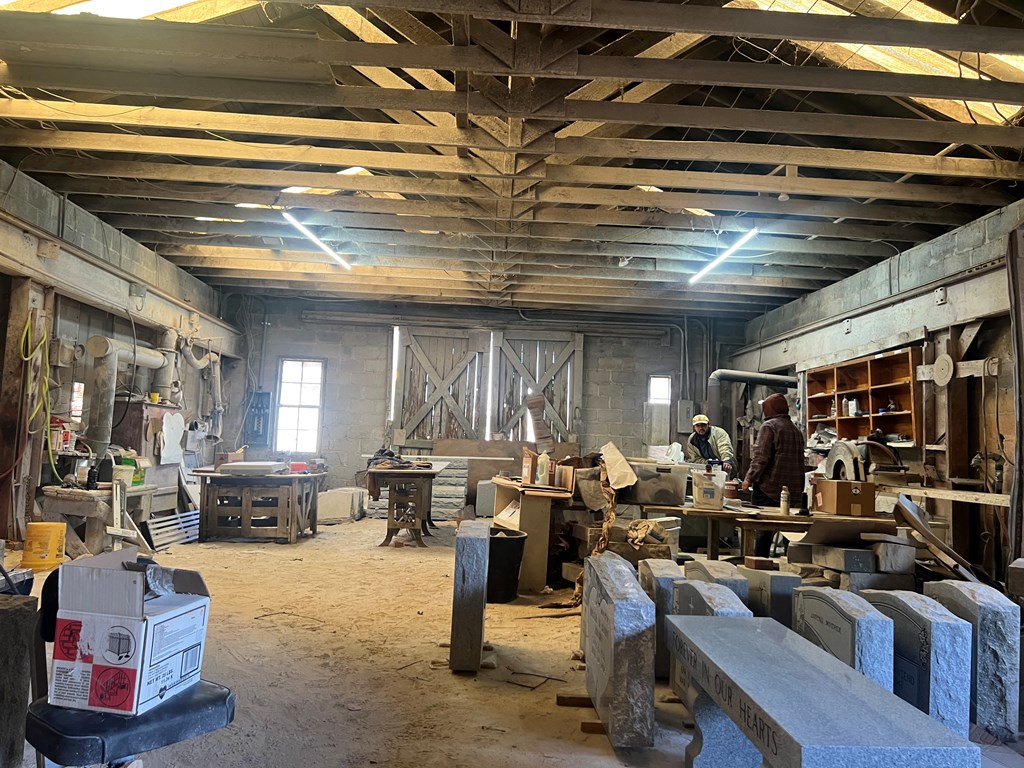 902 South Brundidge Street