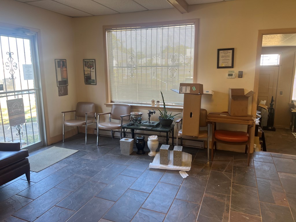 902 South Brundidge Street