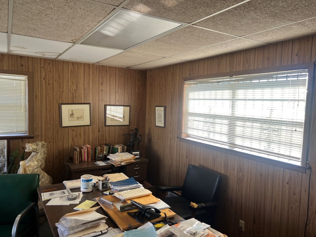 902 South Brundidge Street